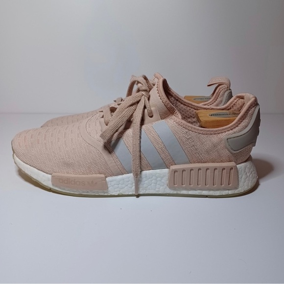Adidas NMD R1 Chalk Pearl Pink Salmon Running Shoe Womens Size 10.5 (53 Box 7) - Picture 2 of 9